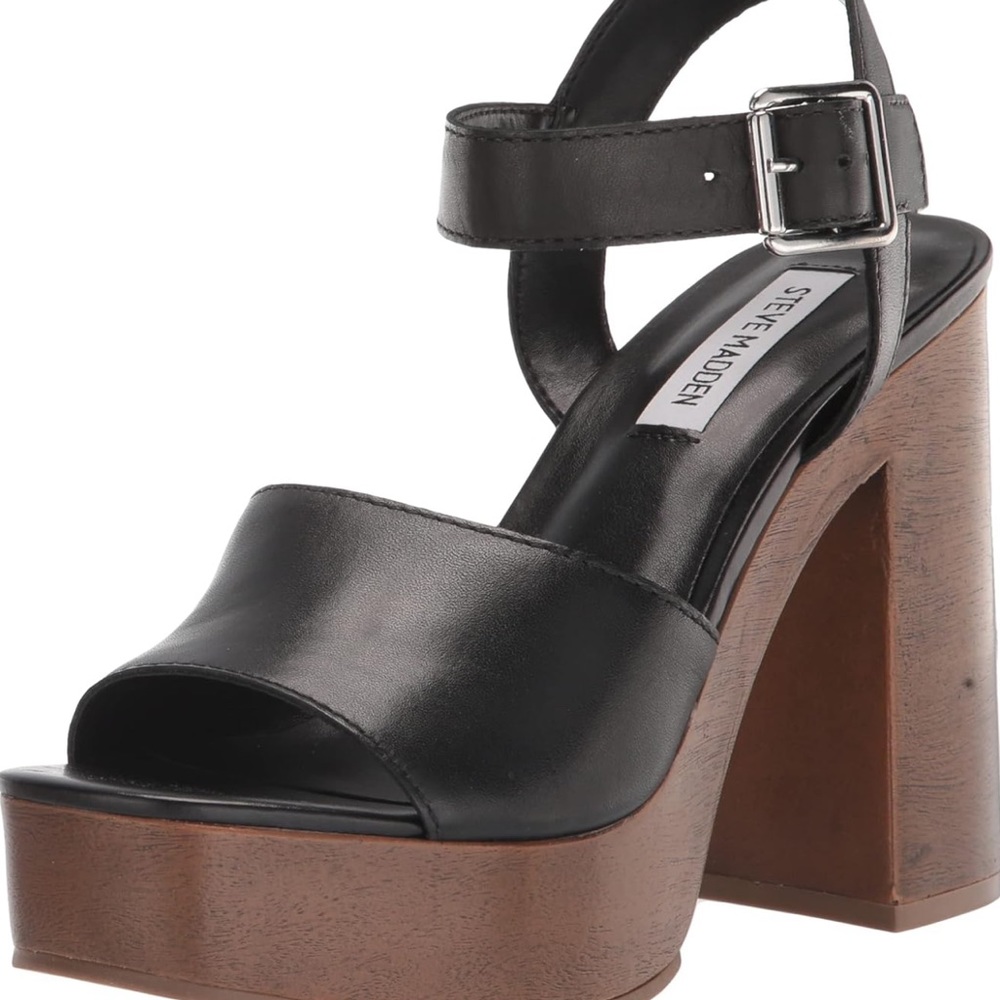 Steve Madden Kye platform. Size 9.5 NWT